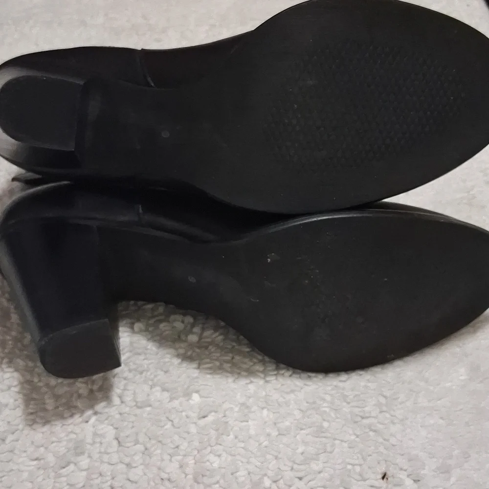 Madewell Black Leather Ankle Booties